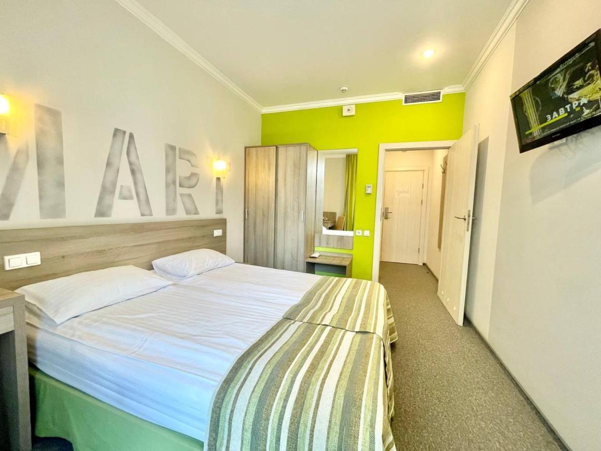 Practicotel Kiev Eksteriør billede
