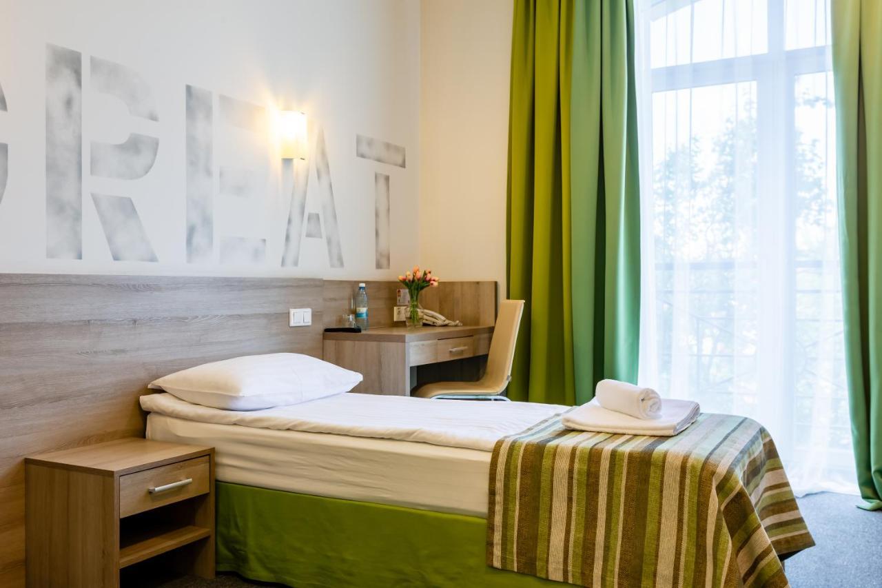 Practicotel Kiev Eksteriør billede
