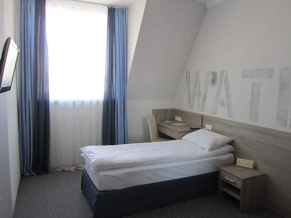Practicotel Kiev Eksteriør billede