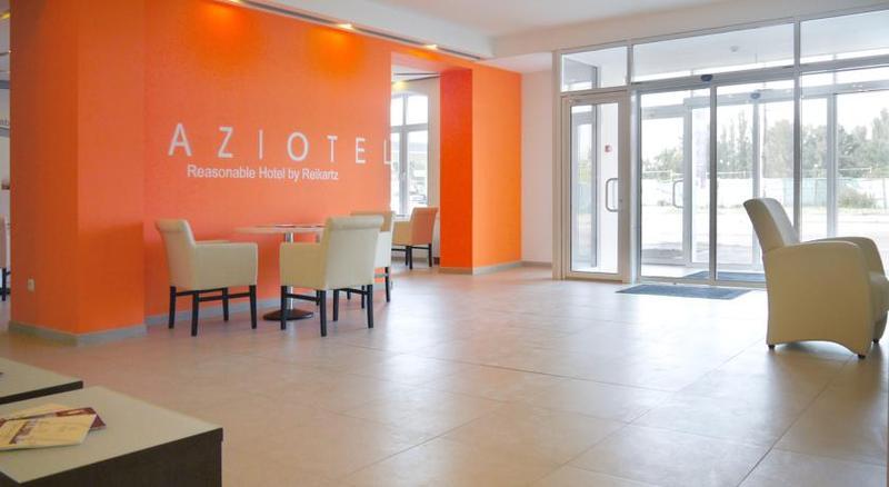Practicotel Kiev Eksteriør billede