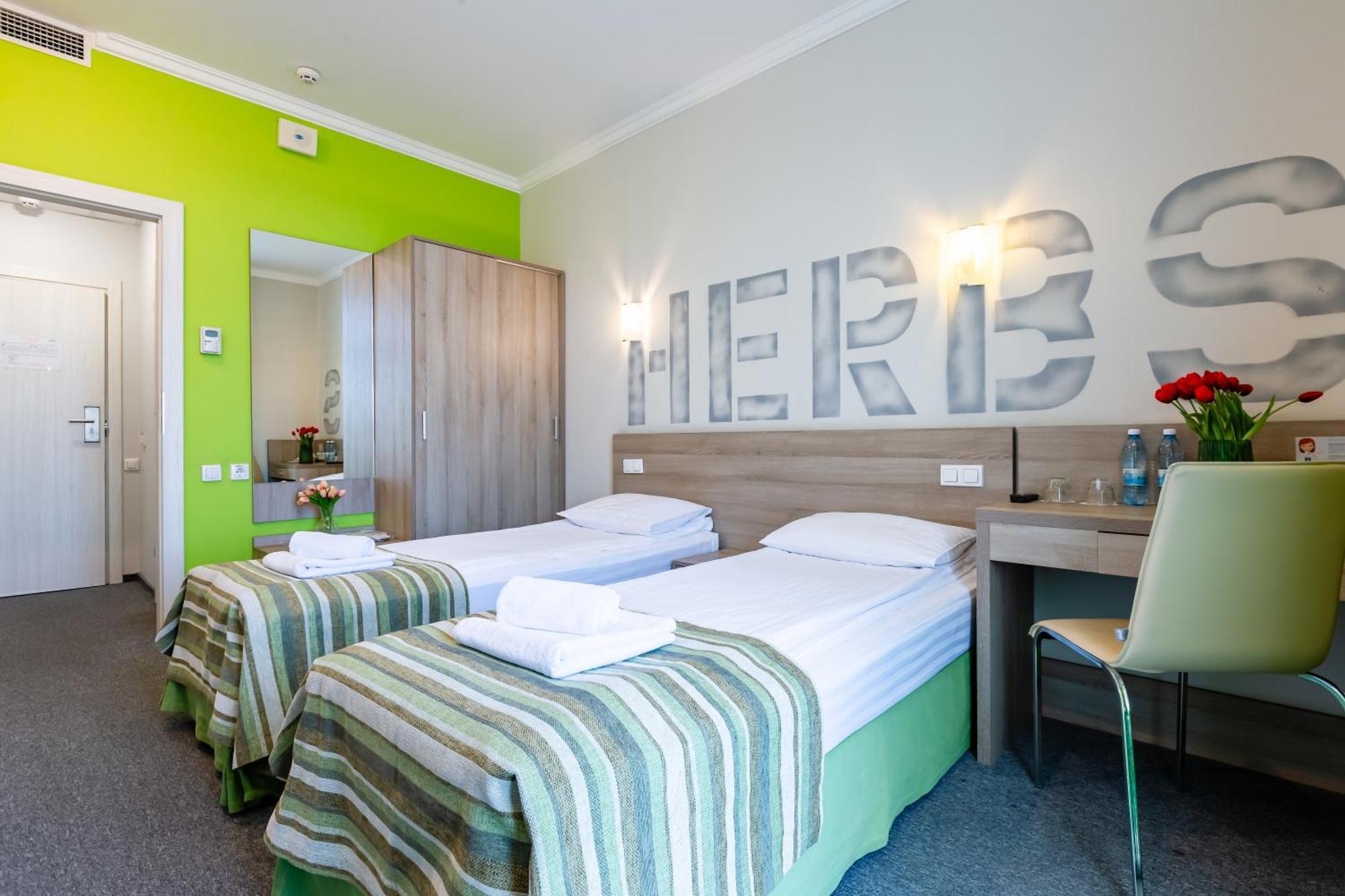 Practicotel Kiev Eksteriør billede