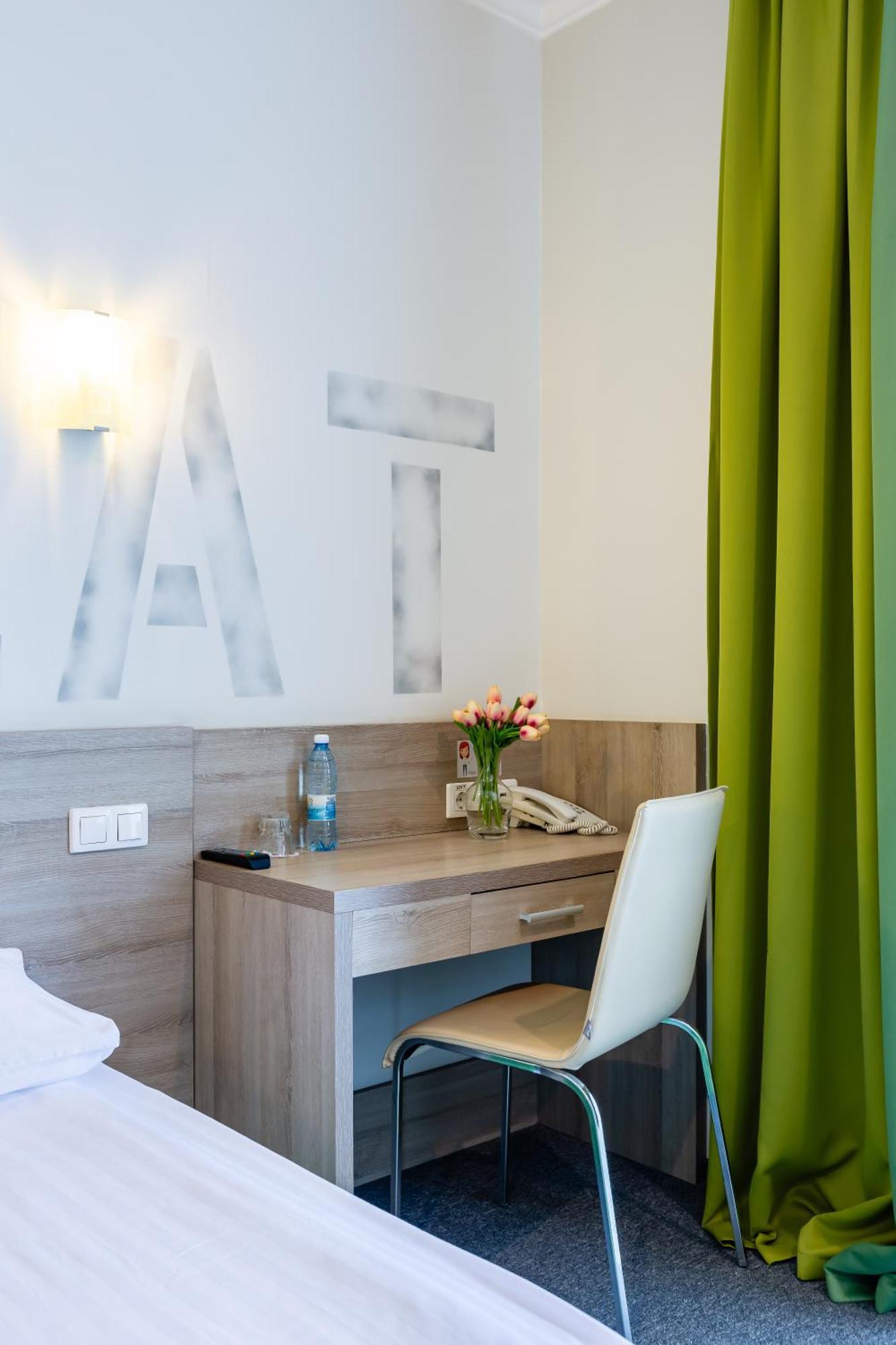 Practicotel Kiev Eksteriør billede
