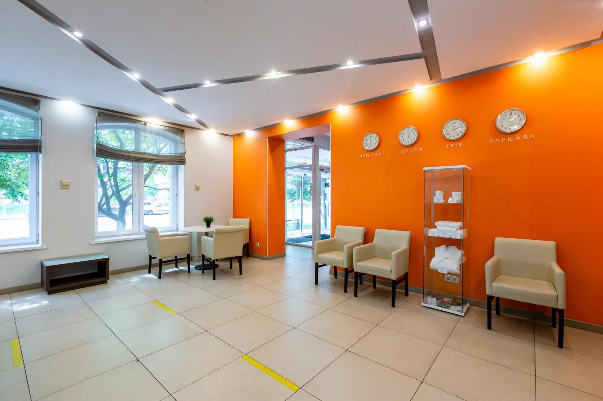 Practicotel Kiev Eksteriør billede